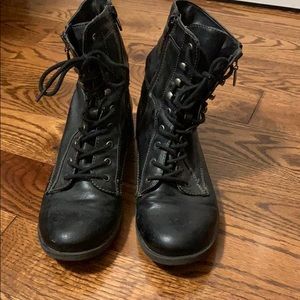 G by Guess Shoes - Black Leather Guess Boots Size 6.5 G by Guess Shoes - Black Leather Guess Boots Size 6.5